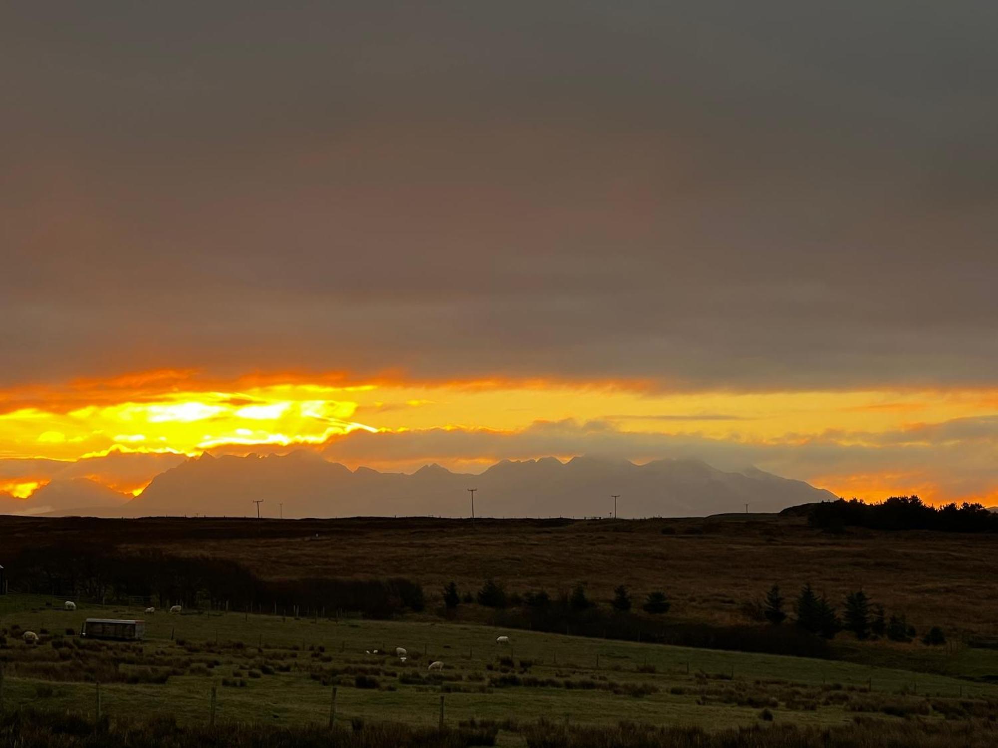 The Bothy, Vatten, Dunvegan Lonmore ภายนอก รูปภาพ
